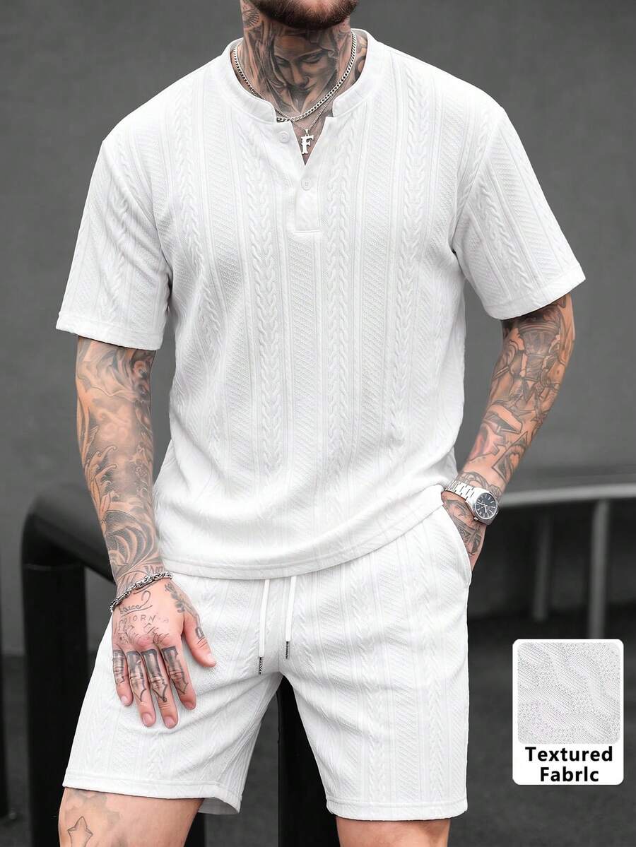 男士舒適提花布料 2-鈕扣 Polo 領短袖上衣與抽繩短褲休閒兩件套 - 白色 - 查看 1