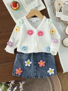 2件組女嬰甜美可愛3D彩色毛巾刺繡花朵裝飾長袖開襟上衣搭配A字牛仔裙套裝，春季/秋季 - 白色 - 查看 1