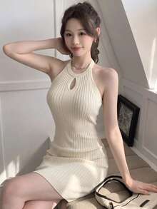 新款春夏镂空针织露背修身连衣裙（女款） - 杏色 - 查看 4