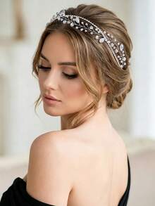 Handmade Crystal Rhinestone Decorated Bridal Headband, Suitable As Elegant Hair Accessory For Wedding, Party, Performance - Silver - View 1