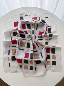 1 pieza Pañuelo cuadrado de mujer 2026 ligero de tacto fresco con estampado geométrico elegante y de moda, pañuelo para la cabeza, pañuelo para la cintura, pañuelo para el cuello, chal, adecuado para citas, fiestas de vacaciones, baile callejero, fotos en la playa - Beis - Ver 2