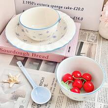 Set Mangkuk dan Sendok Keramik Motif Hati Gadis Kepingan Salju Biru, Peralatan Makan Warna Underglaze, Mangkuk Nasi, Mangkuk Dessert dengan Sendok - Baby Blue - View 7