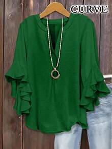 Women's Plus Size Notch Neck Ruffle Hem 3/4 Layered Sleeve Bohemian Style Blouse - Green - View 1