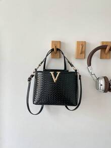 1pc Women's Fashion Commuter Solid Color All-Season Handbag, Portable Versatile Luxury Shoulder Bag, High-Quality Woven Texture Crossbody Bag, Suitable For Dating, Shopping, Gift, Work - Black - View 4