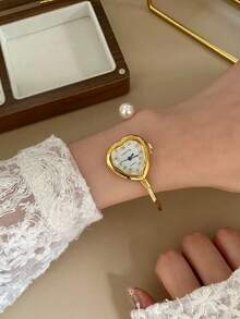 1件時尚經典商務金/銀色女款石英手錶，適合日常配戴，生日/畢業禮物，休閒派對 - 金色 - 查看 4