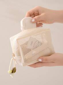 1/3pcs Large Capacity Macaron Color Mesh Makeup Bag, Fresh Style, Premium Quality, Beige Multifunctional Mesh Storage Bag; Portable Zipper Pouch/Travel Toiletry Bag, Suitable For Home Or Office, Also An Excellent Gift For Friends; Bohemian Style, Can Also Be Used As Swimming Beach Bag - Beige - View 4