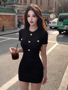 新款春夏修身针织迷你连衣裙，收腰短款女装 - 黑色 - 查看 4