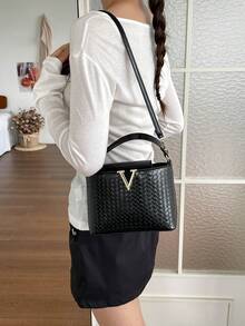 1pc Women's Fashion Commuter Solid Color All-Season Handbag, Portable Versatile Luxury Shoulder Bag, High-Quality Woven Texture Crossbody Bag, Suitable For Dating, Shopping, Gift, Work - Black - View 11