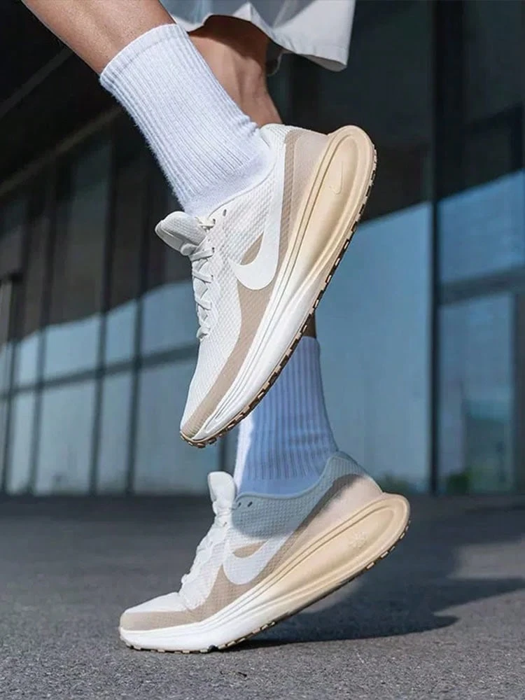 Nike REVOLUTION 8 Men's Versatile Comfortable Durable Breathable Running Shoes - White Brown - View 1