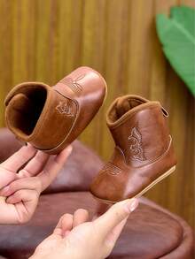 Infant Toddler Boots, Western Cowboy Boots, Non-Slip Soft 0-1 Years Old Unisex Infant Classic Boots, Suitable For Spring, Autumn, Winter - Brown - View 7