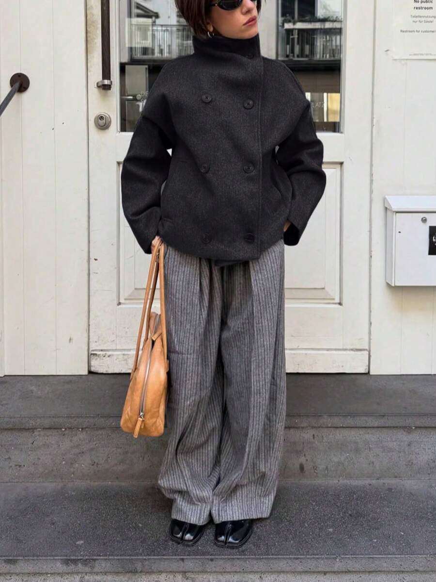 女款素色復古雙排扣高領大衣,長袖標準版型夾克,秋冬通勤風 - 深灰色 - 查看 1