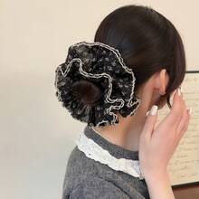 1 Piece Retro-Style Four-Layer Crocheted Hair Scrunchie With Black-And-White Contrasting Small Floral Prints And Korean Pleats, Lace Hair Tie - Multicolor - View 7
