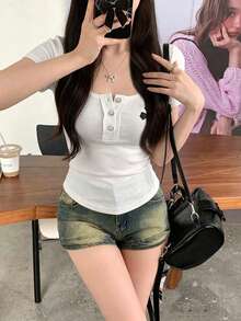 白色