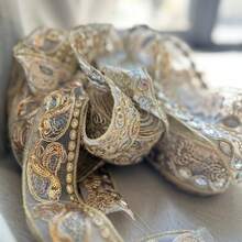 126cm DIY Embroidered Floral 3D Vintage Relief Rose Lace Trim, Distressed Crochet Hollow Fabric Material, Suitable For European Classical Wedding Dress, Palace Style Dress, Handmade Patchwork Material, Vintage Mori Style Clothing Remake Lace - Multicolor - View 2