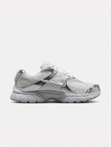 Women's W NIKE V5 RNR 2E Low-Top Athletic Casual Shoes IV5998-115 - Silver - View 2