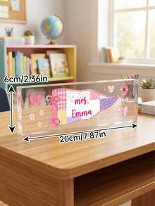 1pc Customized Text Colorblock Plaid Triangle Flag Teacher Desk Nameplate, Personalized Pink Transparent Acrylic Self-Standing Desktop Ornament, Sweet Girly Style Office Desk Decor, Teacher Appreciation Gift, Back To School, Year-End Sign, Retirement Keepsake - Multicolor - View 3