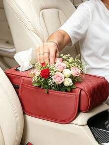 人造皮革汽車扶手墊，可升高的扶手附側邊收納口袋與面紙盒，汽車裝飾；柔軟舒適、防滑耐磨、易於清潔，附透氣孔，汽車扶手箱墊，通用收納袋汽車收納口袋，肘部中央加高墊，多功能，適合汽車旅行與汽車愛好者 - 均碼 - 查看 4