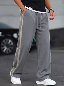 Celana Jogging Kasual Pria Warna Abu-abu, Pinggang Bertali dengan Desain Garis Samping Warna Beige, Celana Panjang Lurus Serbaguna untuk Pemakaian Sehari-hari dan Acara Akhir Pekan - Light Grey - View 5