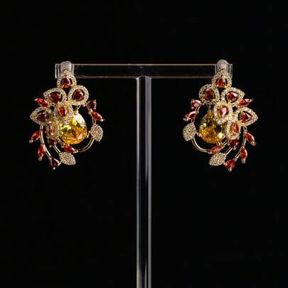 1 Pair Women's Jewelry Earrings, Pendant Earrings, Flower Shape, Zirconia Inlaid, Suitable For Women's Daily | Holiday | Party | Banquet Wear, Gift