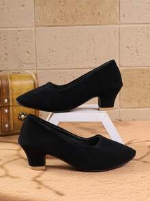 1 Pair Pointed Toe Chunky Heel Flat Shoes, Suitable For Little Girls, European And American Style, Solid Color Minimalist Design, Suitable For Daily Wear - Black - View 3
