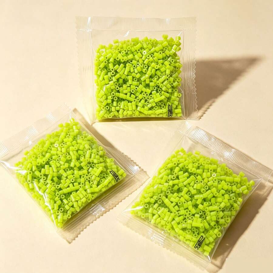 3000pcs/Pack 2.6mm Fuse Beads Creative Small Hole Beads Refill, Fuse Beads Handmade Pixel Art DIY Puzzle 3D Puzzle DIY Ironing Beads Handmade Craft, Professional Tools Required - B4 - View 1