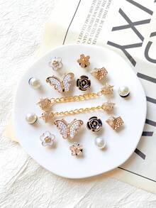 16 pièces Accessoires de chaîne dorée petite, papillon, fleur, décoration de chaussures DIY, convient pour les sandales perforées, mode élégante, cadeau pour la petite amie - Doré - Voir 5