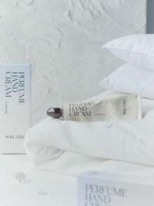 After Blow 1 pieza Crema de manos K-Beauty fragante, iluminadora y profundamente hidratante, adecuada para manos secas y agrietadas, aroma duradero, regalo de Navidad y crema hidratante de autocuidado (50ml) - 06 Niebla de algodón - Ver 6