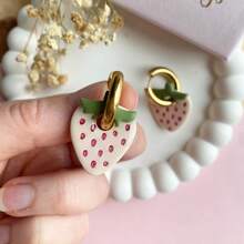 1 Pair Cute Strawberry Design Rhinestone Pendant Earrings, Minimalist Versatile Daily Wear Women's Style, Gift - Multicolor - View 7