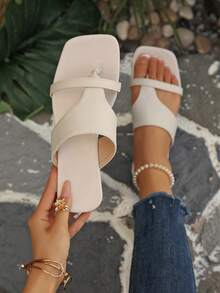 Women's Fashion Square Toe Open Toe Thong Slide Sandals, Comfortable Slip-On Daily Hot Girl Style - Beige - View 2