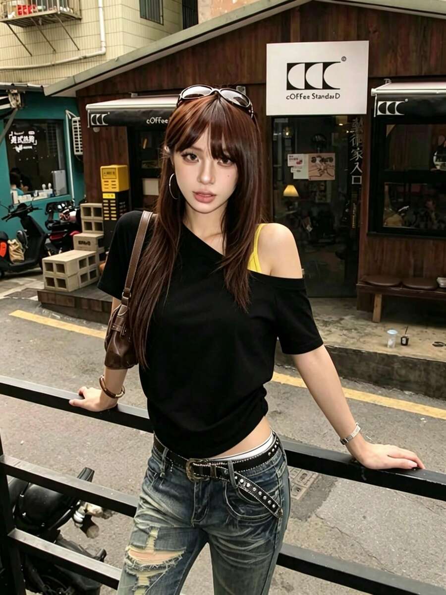 1pc Women's Knitted Cold Shoulder Short Sleeve T-Shirt, One-Shoulder Top, Perfect For Summer Daily Wear - Black - View 1