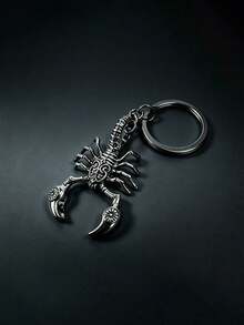 Vintage Punk Metal Scorpion Keychain, Engraved Motorcycle Style Bag Charm, Fashionable Jewelry Gift For Men (Suitable For Halloween, Christmas) - Multicolor - View 5