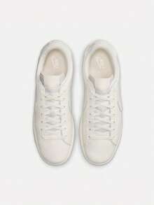 Nike Sepatu Kasual Olahraga Pria TENNIS CLASSIC CS Low-Top IV2437-101 - Putih - View 6