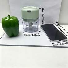 電動迷你食物切碎機-小型便攜式廚房電器,無線電動大蒜切碎機與迷你食物處理機,便攜式迷你食物處理機,可充電蔬菜攪拌機(輕量化設計,適用於堅果、辣椒、洋蔥)塑膠材質,蔬菜切碎攪拌機 - 彩色 - 查看 4