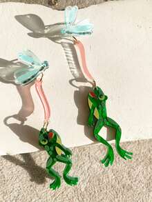 1 Pair Cute Frog Eating Insect Funny Design Earrings, Perfect For Vacation, Unique Gift For Friends And Family - Style 1 - View 2