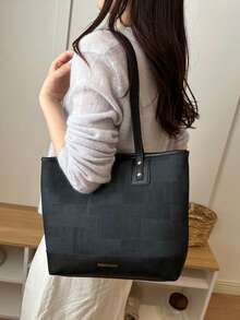 Bolsa Tote Texturizada de Ombro 2026 Nova Moda Executiva, Grande Capacidade, Estilo Coreano Retrô, Bolsa Grande Feminina para Viagem - Preto - Visão 3
