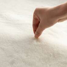 Soft Fluffy Cloud Shaped Rug, Suitable For Bedroom, Living Room, Study, Office, Machine Washable Non-Slip, Cute Rug, Living Room Rug, Bedroom Rug, Bedside Rug, Faux Fur Rug, Decorative Rug, Play Mat, Bedroom Decor, Home Decor, Autumn Home Decor, Room Decor - Creamy White - View 3