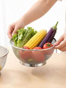Stainless Steel Kitchen Strainer Basket, Durable Fruit & Vegetable Filter, Multi-Functional Food Strainer & Drainer, Water-Boiling Vegetable Basket, Noodle Cooking Strainer, Practical Home Cookware Accessory, Suitable For Home Kitchen Washing, Draining Or Fruit & Vegetable Cleaning, Ideal Choice For Home & Restaurant - Multiple Sizes - View 5
