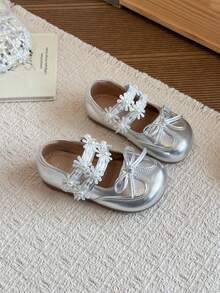 Girls' Flat Mary Jane Shoes With Lace Ties, Daisy And Pearl Flower Decor, Suitable For Daily Wear - Silver - View 2