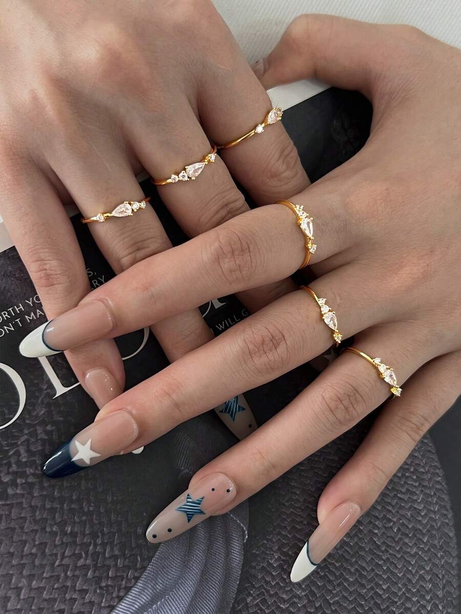 1件女款鑽石戒指,立方氧化鋯,奢華風格,日常佩戴,適合女性與女孩作為節日珠寶禮物 - 金黃色 - 查看 1