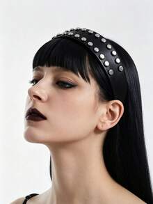 Ladies' Fashionable And High-End Large Rivet Leather Wide Edge High Skull Headband, Suitable For Daily Casual Wear, Versatile Hair Blocking - Black - View 2