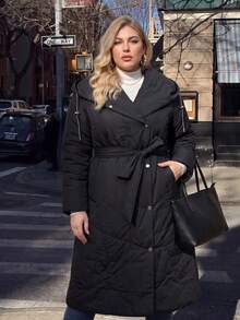 Astrid Jaket Musim Dingin Elegan Ukuran Besar dengan Tudung, Mantel Bulu Angsa Hitam Berlapis dengan Resleting Depan dan Desain Kancing - Hitam - View 4