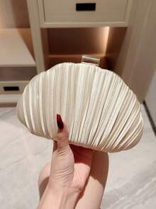 女款貝殼造型手拿包，純色壓褶緞面，金屬框架，口紅鎖扣，迷你正式優雅晚宴包，適合婚禮、派對與夜生活 - 米色 - 查看 3