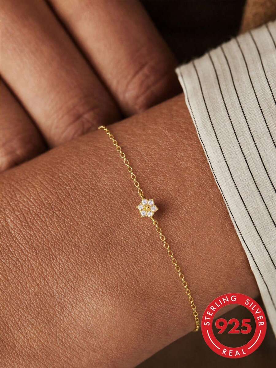 1pc S925 Sterling Silver Delicate Floral Bracelet For Women, Mori Style Exquisite Fresh Small 3D Flower Wrist Chain, Low-Key Elegant Atmosphere, Suitable For Single Wear Or Layering, Versatile For Daily Commute, Niche Jewelry Accessory