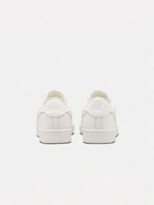 Nike Sepatu Kasual Olahraga Pria TENNIS CLASSIC CS Low-Top IV2437-101 - Putih - View 4