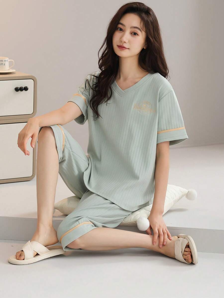 一套女士短袖睡衣和短裤，柔软舒适的家居服 - 薄荷綠 - 查看 1