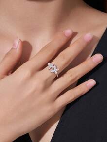 Moissanite Ring For Women, 925 Sterling Silver Plated With 18K Gold, Luxury Niche Design, Valentine's Day Birthday Gift For Girlfriend, Wife, Mom, Gift Box Packaging With Certificate - Silver - View 4