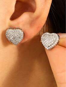 2pcs Luxury Fashion White Gold Plated Color-Preserving Round Cubic Zirconia Heart-Shaped Stud Earrings For Women Daily Wear/Holiday Gift - Silver - View 1