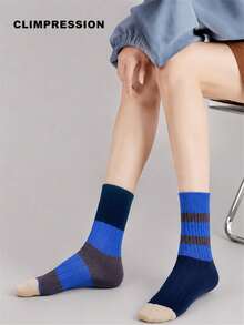 CLIMPRESSION Women's Colorblock Striped Boat Socks, Asymmetric Dual-Color Ribbed Knit Mid-Calf Socks, Fashion Contrast Toe Casual Cotton Socks - Blue - View 4