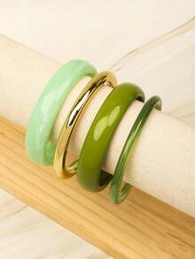 Set Gelang Bulat Hijau 4 Buah, Minimalis Vintage, Cocok untuk Pemakaian Sehari-hari Wanita, Liburan, dan Acara Pesta - Hijau - View 3