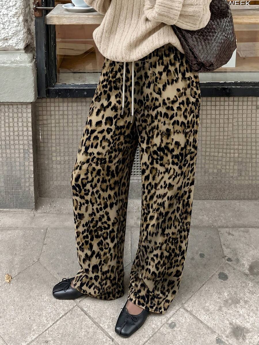 Women's Pink Leopard Print Drawstring Straight Leg Casual Pants With Pockets, Lightweight Stretchy Polyester Fabric